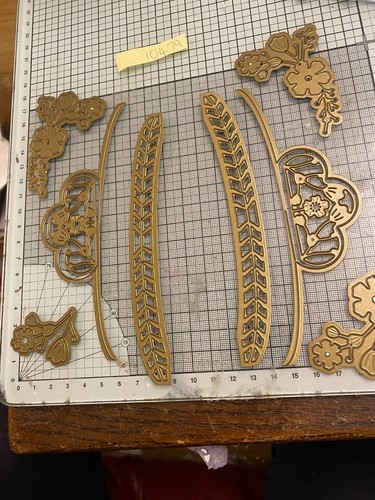 Couture floral concept - , edging