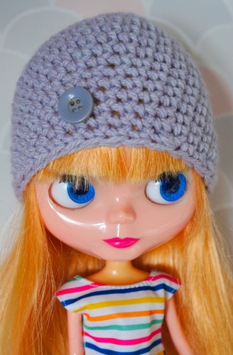 Grey hat for blythe - blythe.,